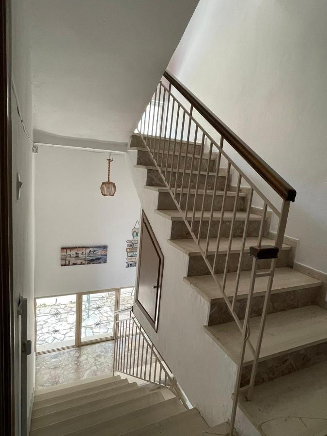 Sunshine Apartments And Rooms Никиана Екстериор снимка