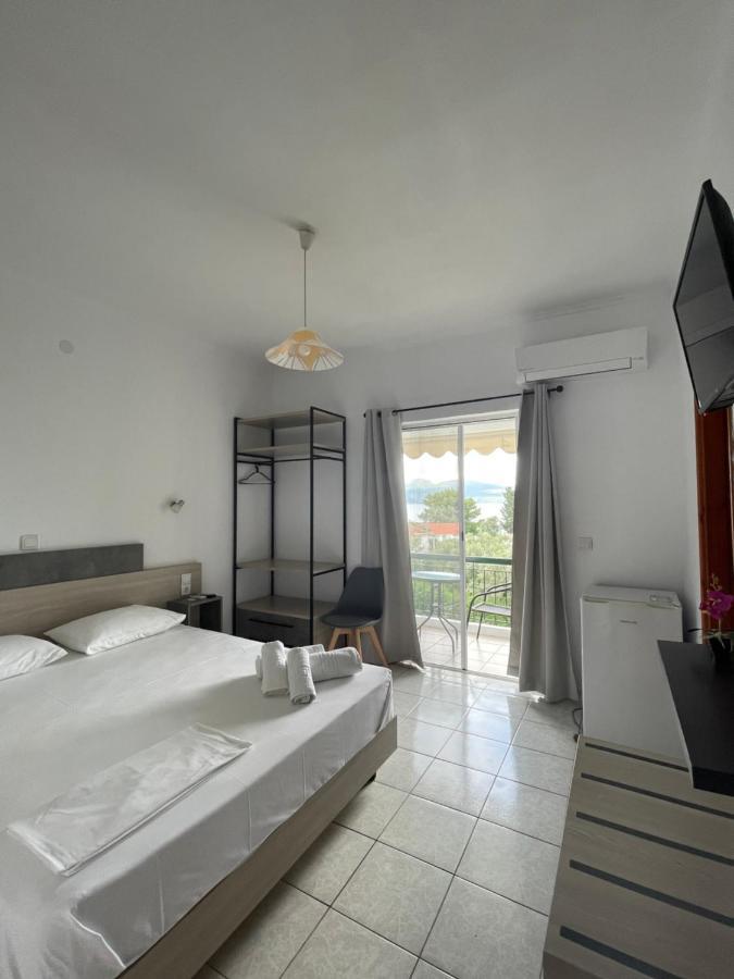 Sunshine Apartments And Rooms Никиана Екстериор снимка