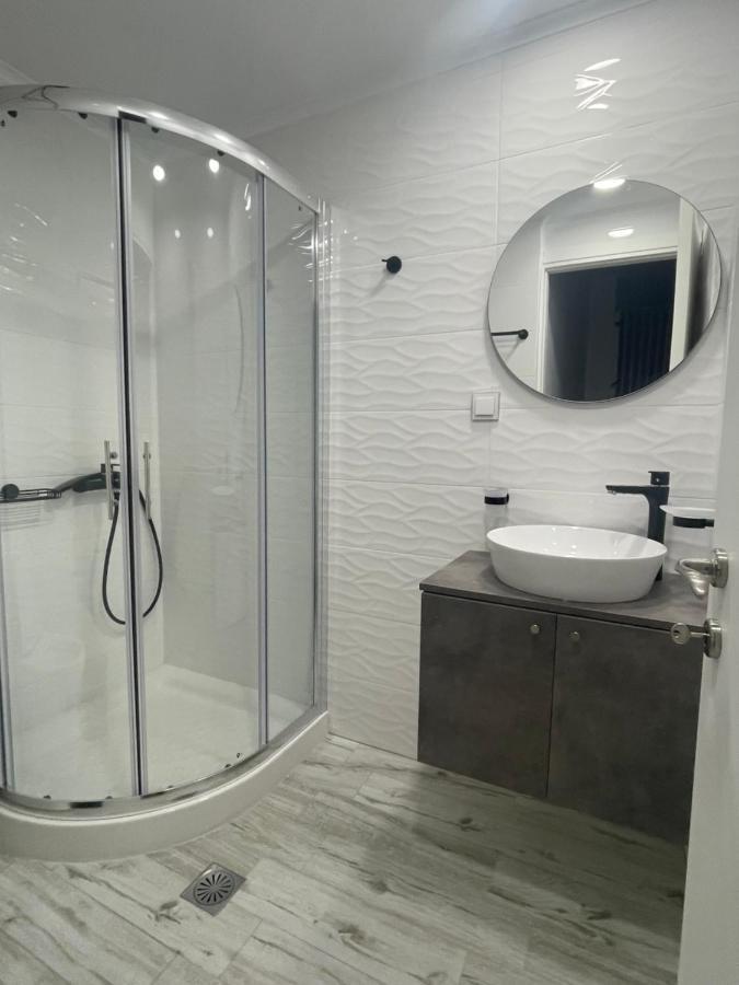 Sunshine Apartments And Rooms Никиана Екстериор снимка