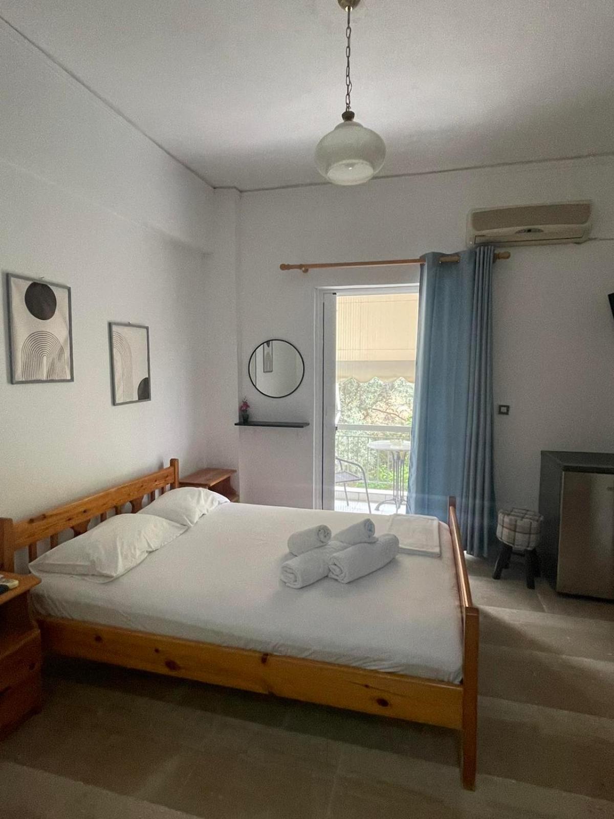 Sunshine Apartments And Rooms Никиана Екстериор снимка
