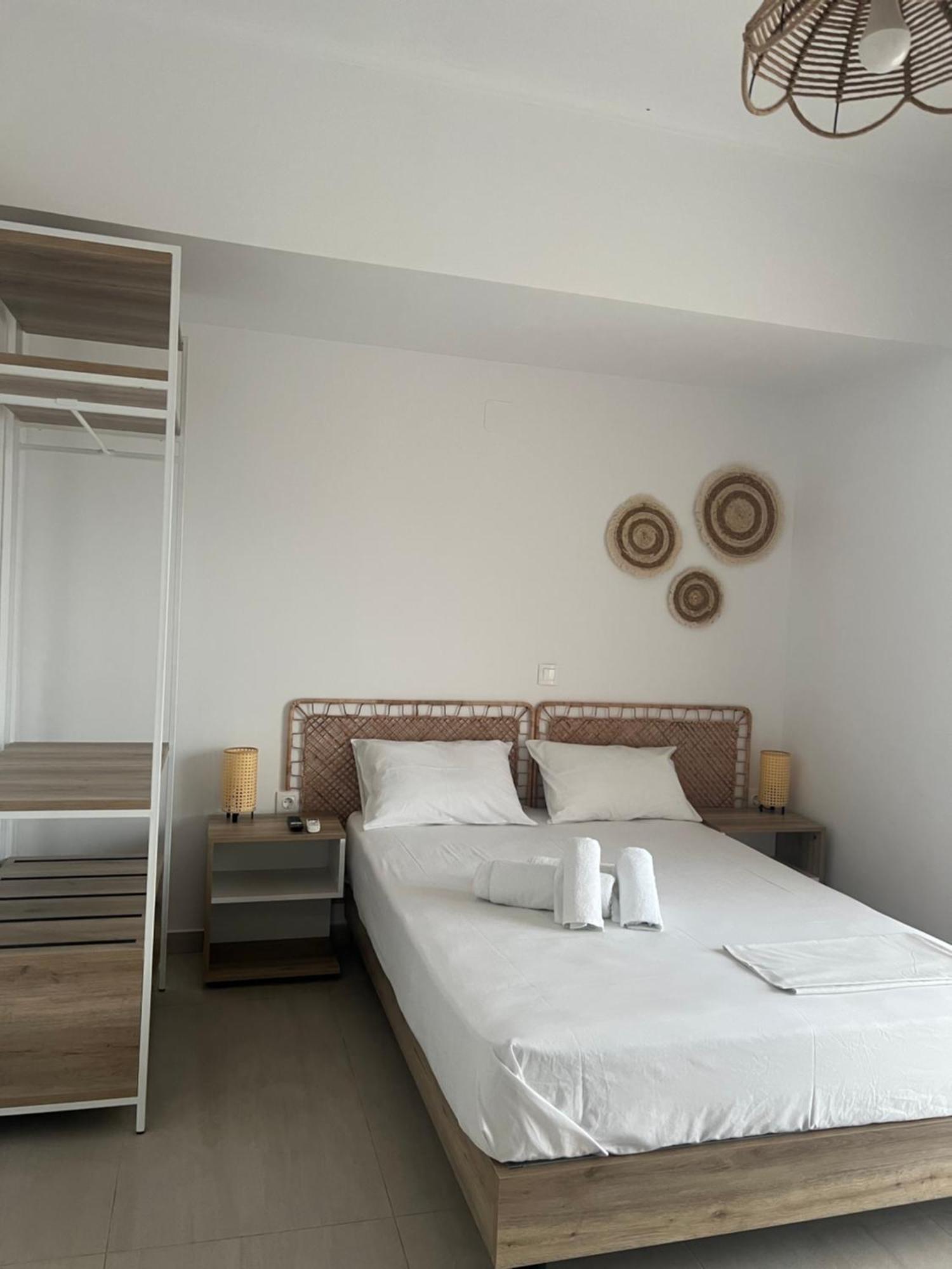 Sunshine Apartments And Rooms Никиана Екстериор снимка